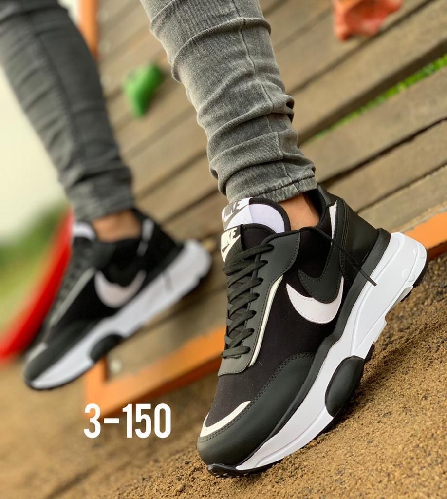 TENIS NIKE X-SACAI