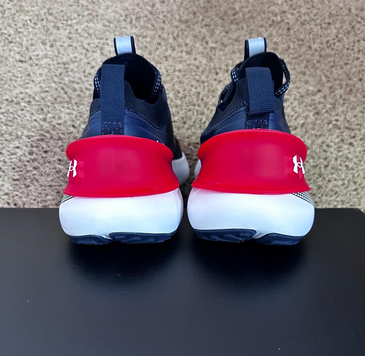 TENIS UNDER ARMOUR