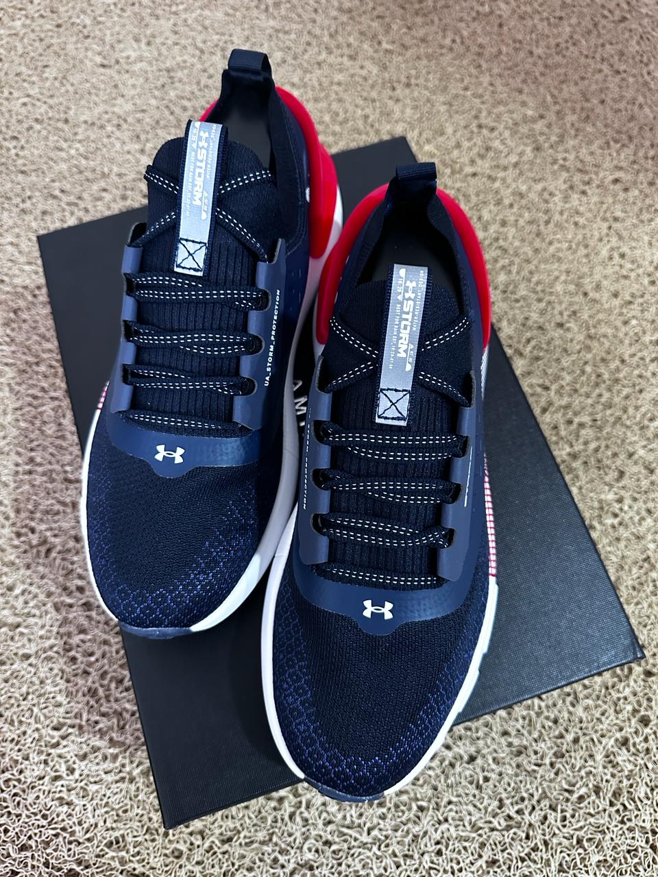 TENIS UNDER ARMOUR