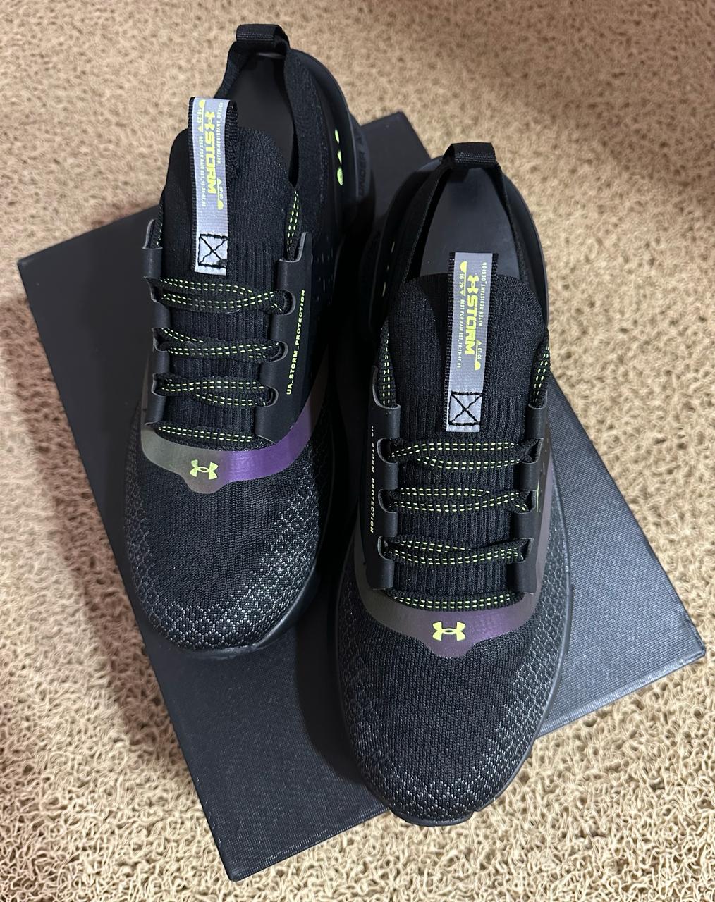 TENIS UNDER ARMOUR